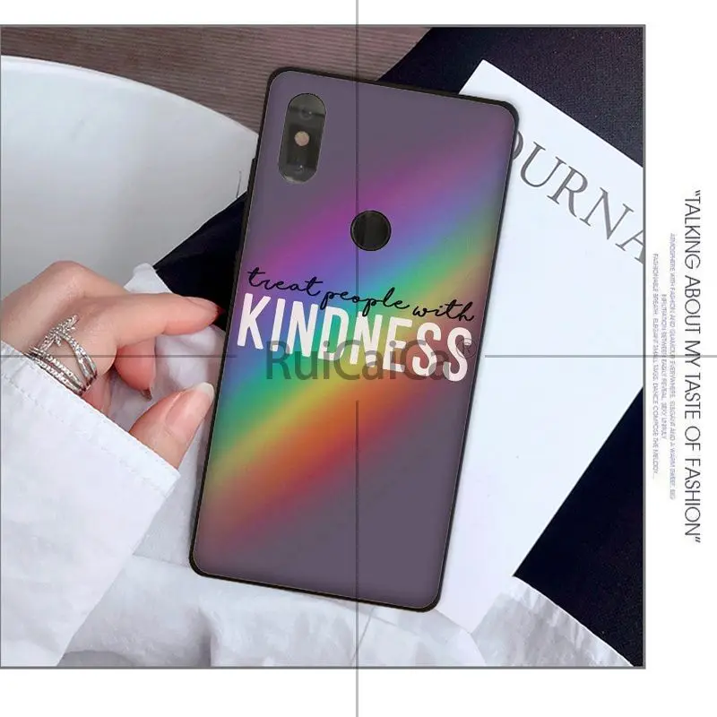 Harry Styles Treat People With Kindness