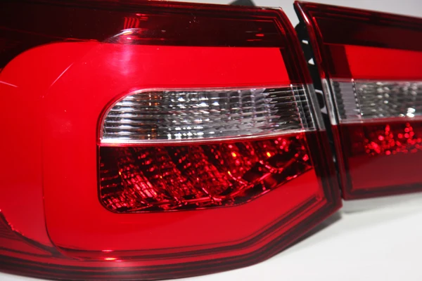 Для Volkswagen для нового Jetta MK6 Sagitar светодиодный задние фонари заднего лампы 2011 2012 2013 год поворота+ обратный+ парковка