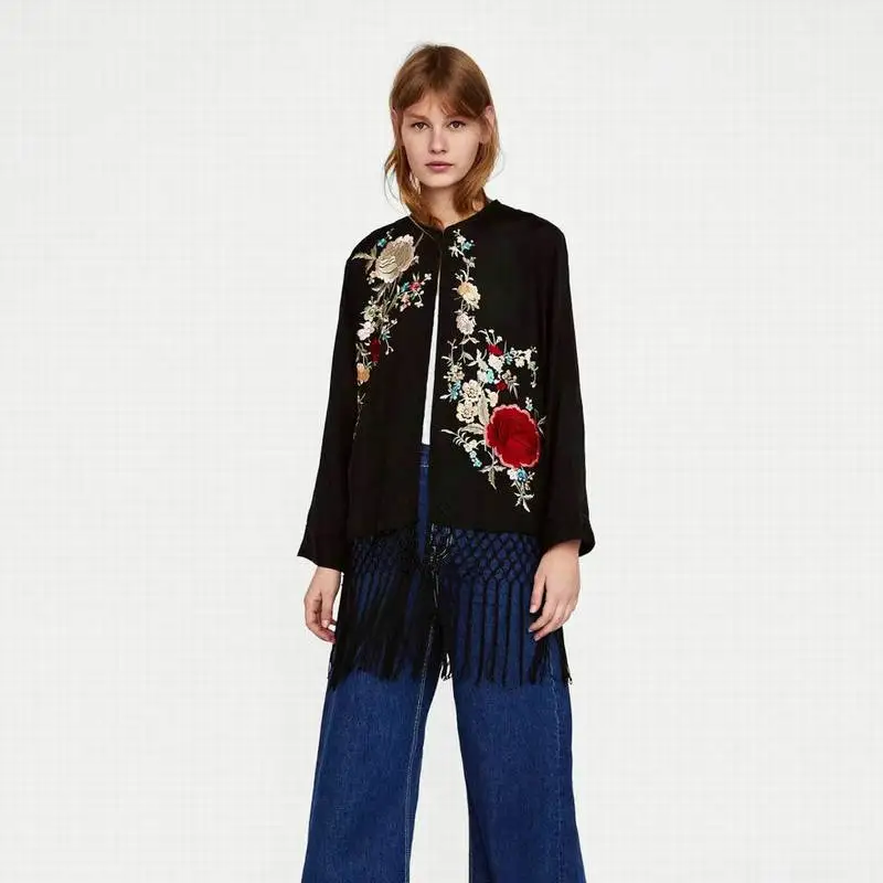 

New Women Embroidered With Tassel Special Shirt Fashion Autumn Casual Spring Personality O-neck Blusa