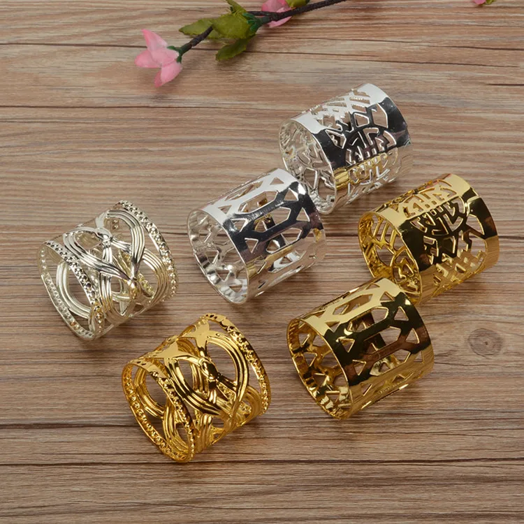 Metal alloy napkin rings gold and silver color for table decoration