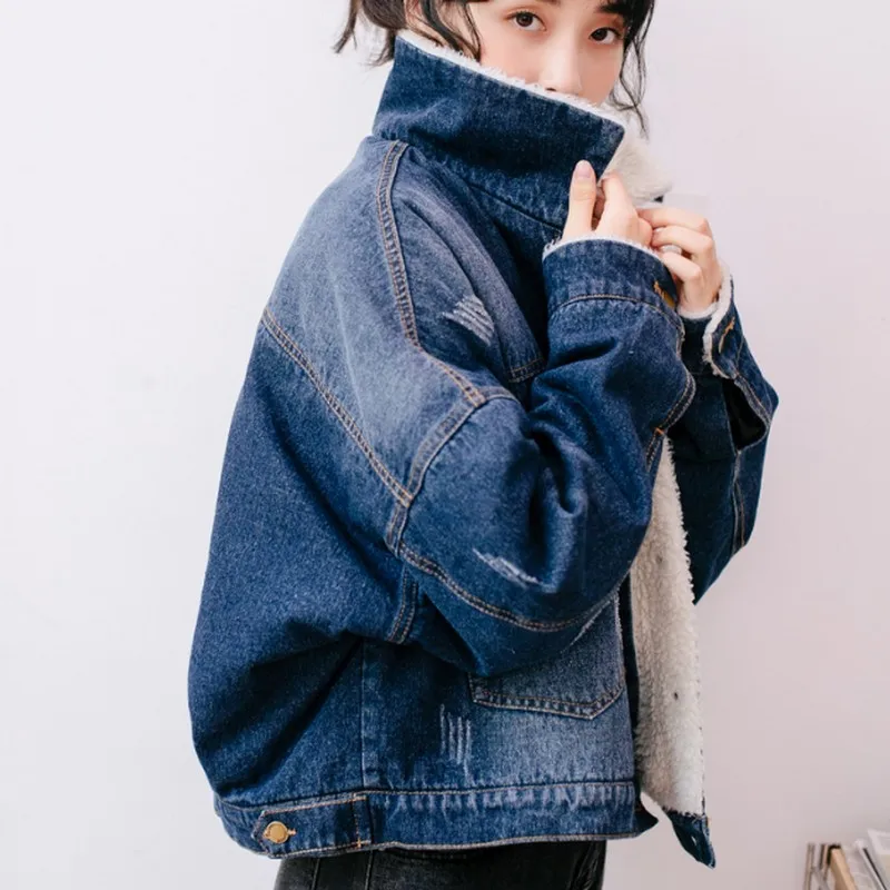 Casual Fashion New Lambswool Jean Jacket Women Embroidery Denim Coat Women Vintage Plus Velvet Denim Jacket Woman Winter 2019
