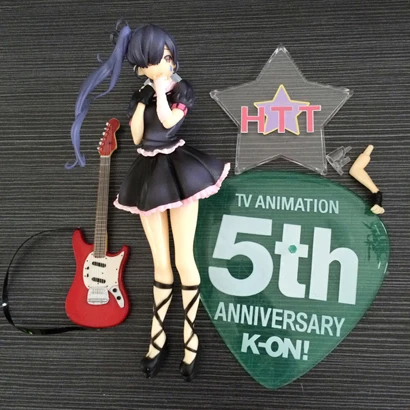 5th Юбилей Azusa Nakano K-ON аниме Рисунок akiyama Mio рицу тайнака ПВХ 1/8 девочка играть музыкальная модель игрушки полностью из коллекций - Цвет: Azusa no color box