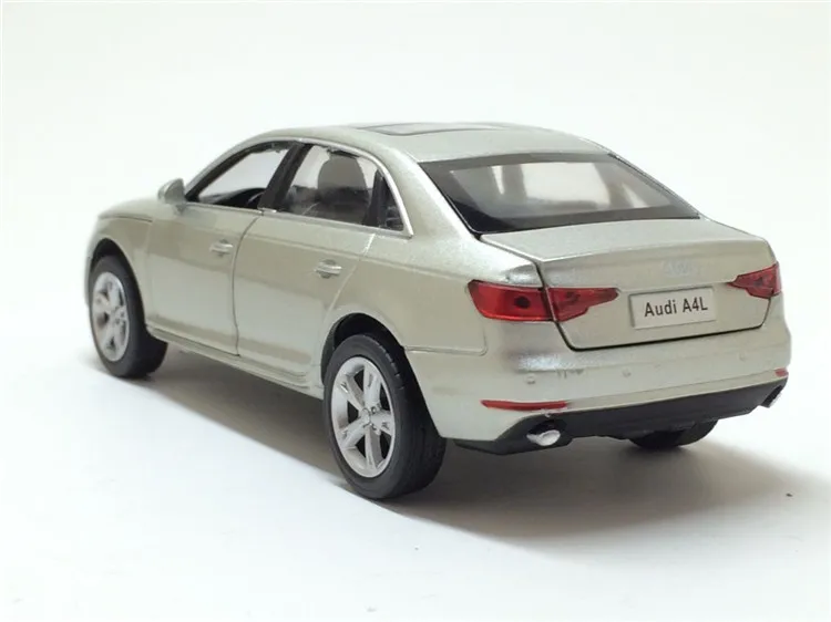 1/32 Audi A4L модель автомобиля из сплава, игрушка черного, серебристого, коричневого цвета с вытягивающейся спинкой, мигающая модель для детских подарков, игрушки