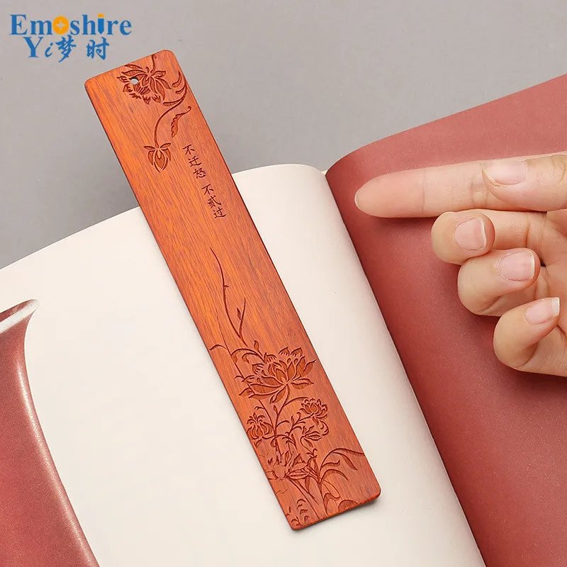 Clássica do Estilo Personalizado para o Casamento Artigos de Papelaria para o Homem Woody Presente Criativo Arte Chinês Borla Vermelha Lettering Logotipo M073