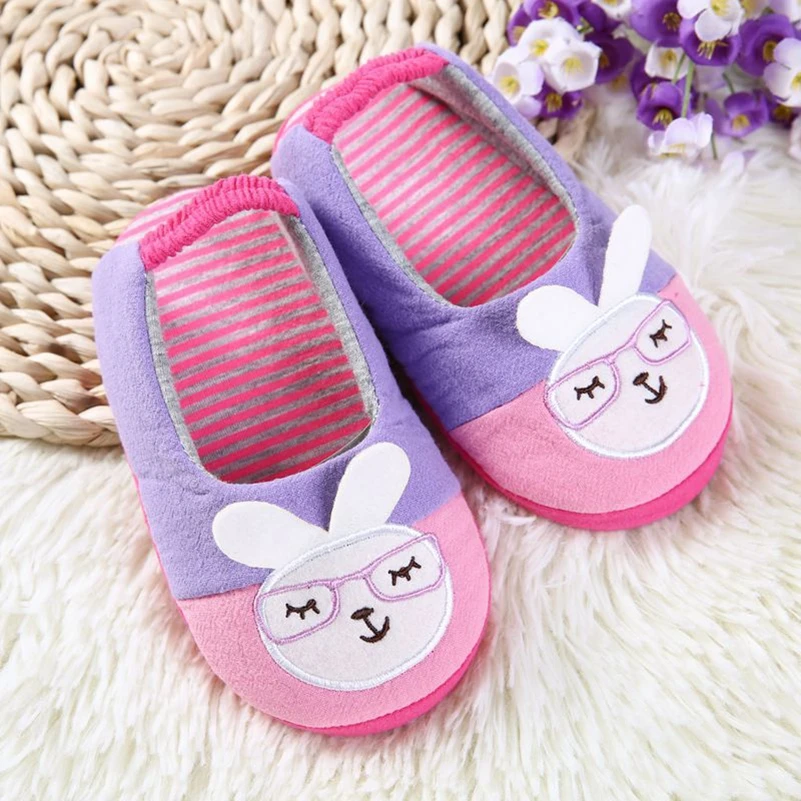 Брендовые тапочки для маленьких детей; обувь для девочек; милые домашние тапочки с кроликом из мультфильма для малышей; домашняя обувь на резиновой подошве; Повседневная садовая обувь для подростков