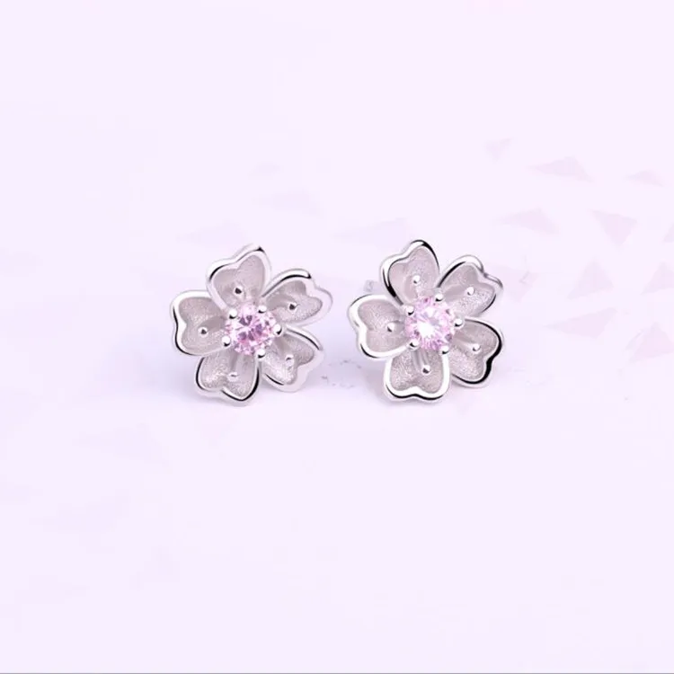 

New Hot Sale High Quality S925 Silver Stud Earrings Fashion Peach Shaped Stud Earrings for Couples Gifts CUM01