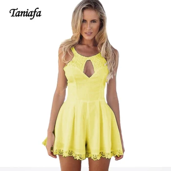 

Sexy Hollow Out Femme Dresses Spaghetti Strap Solid Lace Mini Dresses Sexy Club Pleated Sleeveless Party Dresses 2018 New Spring