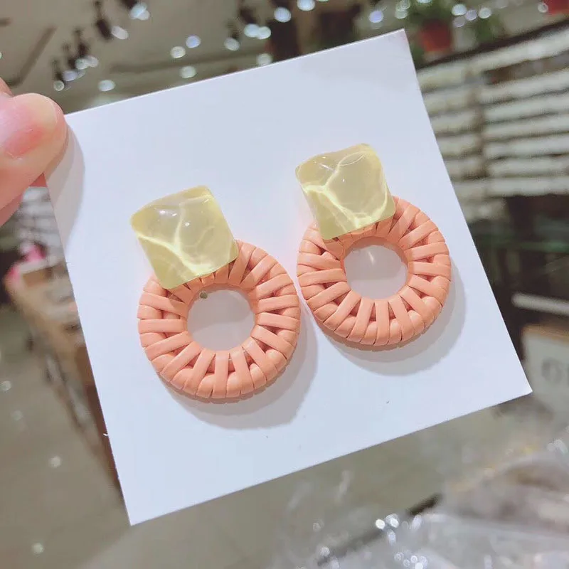 

Dominated new 2019 exaggerated personality Acrylic square Drop earrings braided geometric circular Women temperament earrings