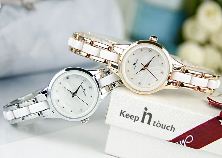 4417624749_1977105566