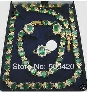 

Free Shipping Wholesale>>>Charming green jade Necklace Bracelet Earring Ring set #@