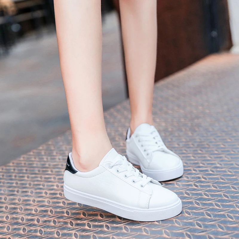 

Solid White Fashion Leather Sneakers Women Shoes Woman Casual Shoes Female Loafers Lace Up Vulcanized Shoes Flat Ladies Flats