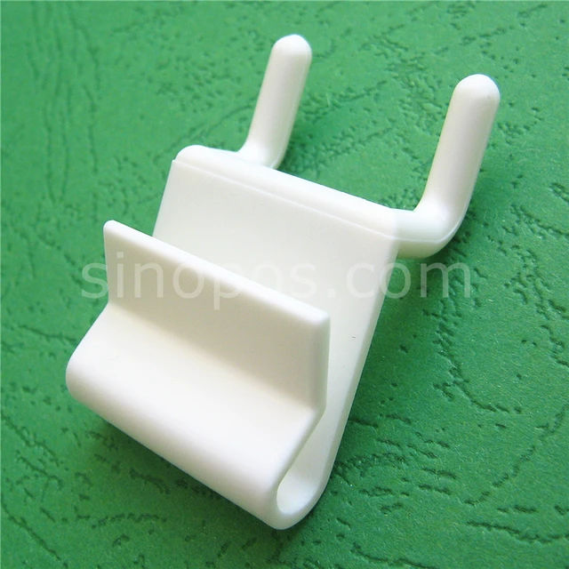 plastic power wing clip for pegboard slatwall corrugated display
