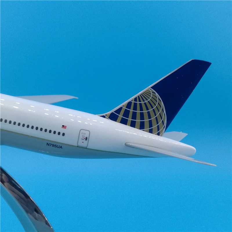 Модель самолета B777 авиакомпании United Airlines модель Боинг 777 32 см|aircraft model|united