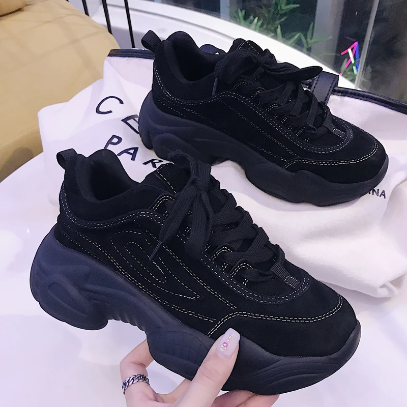 

MYCORON 2018 New Women Sneakers New Fashion Breathable Luxury Designer Trainers Woman Leather Casual Women Buty Damskie