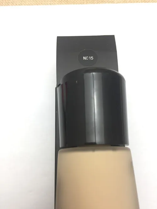 

Isolated makeup