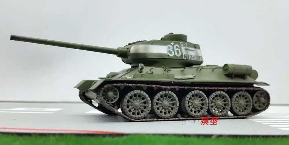 Второй мировой войны русский T 34 85 бак 1944 1/72 законченный не литья под давлением easy