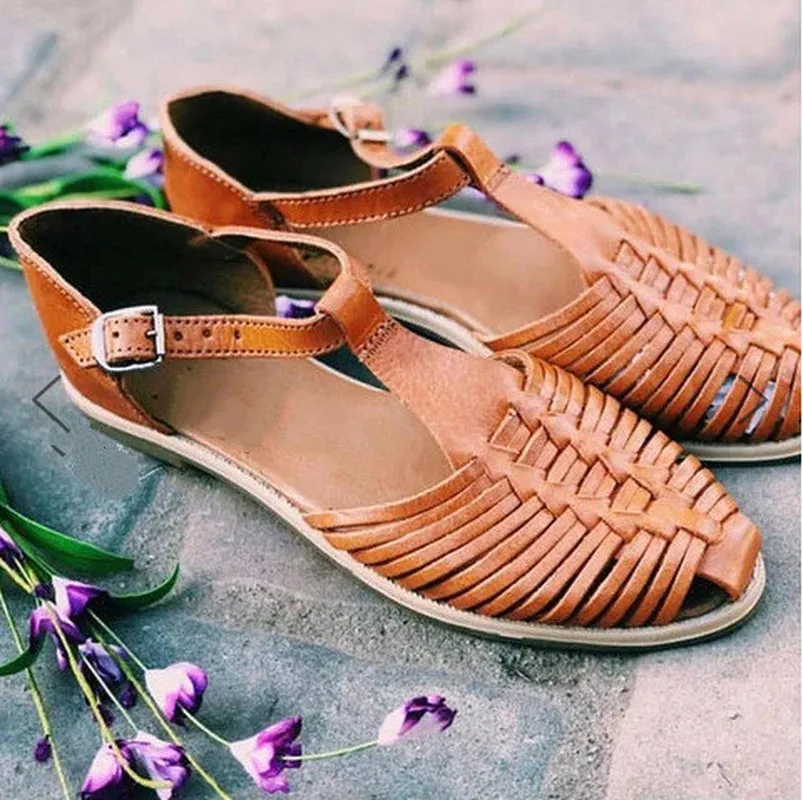 

Plus Size 35-43 2019 new leather summer sandals womens summer shoes Breathable flat bottom buckle