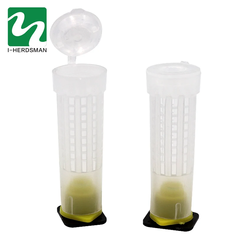 50 PCS Beekeeping Rearing Cup Kit Queen Bee Cages Beekeeper Equipment Tools 50 PCS Beekeeping Rearing Cup Kit Queen Bee Cages Beekeeper Equipment Tools