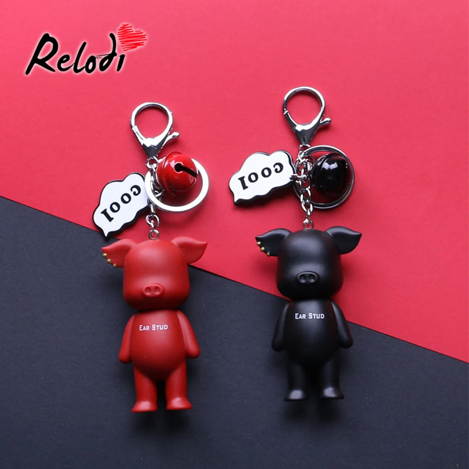 

Relodi Creative Cartoon Couple Keychain Cute Pig Shaped Key Ring with Bell Key Holder Bag Pendant Valentine's Day Gift SP2420