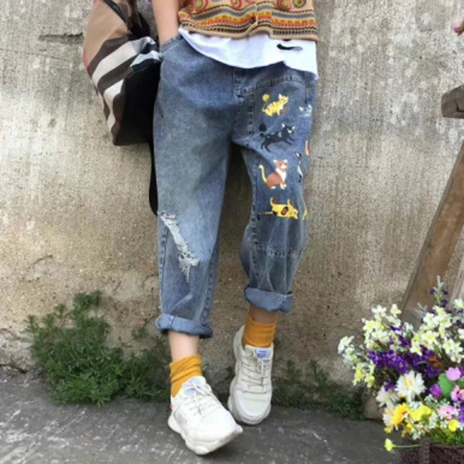 

Women Denim Harem Pants Bottom Jeans Trousers Loose Big Embroidery Cats Ripped Holes Cute Fashion Casual For Spring Summer 60079