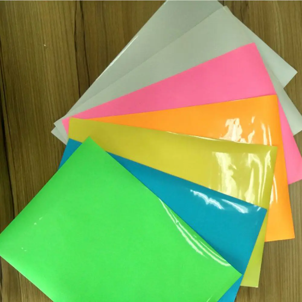 210*297mm Glow in the Dark Heat Transfer Vinyl Sheets Glossy Iron on