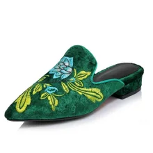 Модная Летняя женская обувь бархатные острый носок без каблука Шлёпанцы для женщин женские винтажные сандалии с цветочной вышивкой Sandalias Zapatos Mujer