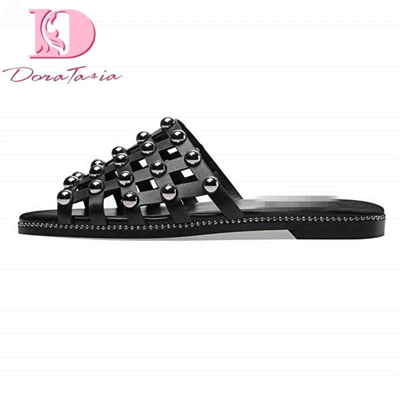 

Doratasia New Plus Size 43 Hot Sale Fashion Beach Rivets Shoes Woman Flat With Women Shoes Summer Slippers Outdoor Slides