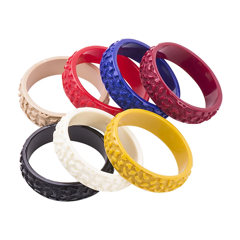 Trendy Resin Cuff Engraved Bracelets Bangles for Women New Fashion Acrylic Round Wide Bracelet Female Simple Charm Party Jewelry (3)