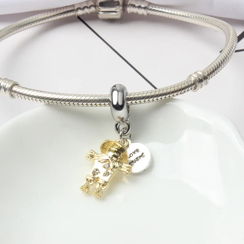 9382278631_2045298408