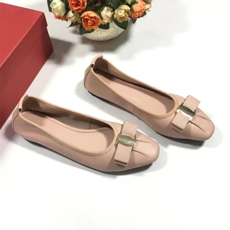 

Female Slip-On Luxury Soft Sole Boat Loafers Women Genuine Leather Ballerina Casual Flats Round Toe Ballet Shoes