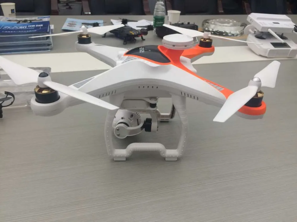 

Cheerson Professional UAV CX-22 2.4GHz 4CH 6AxisFollower 5.8G FPV GPS RC Quadcopter With 5MP Camera drone with Micro SD RTF
