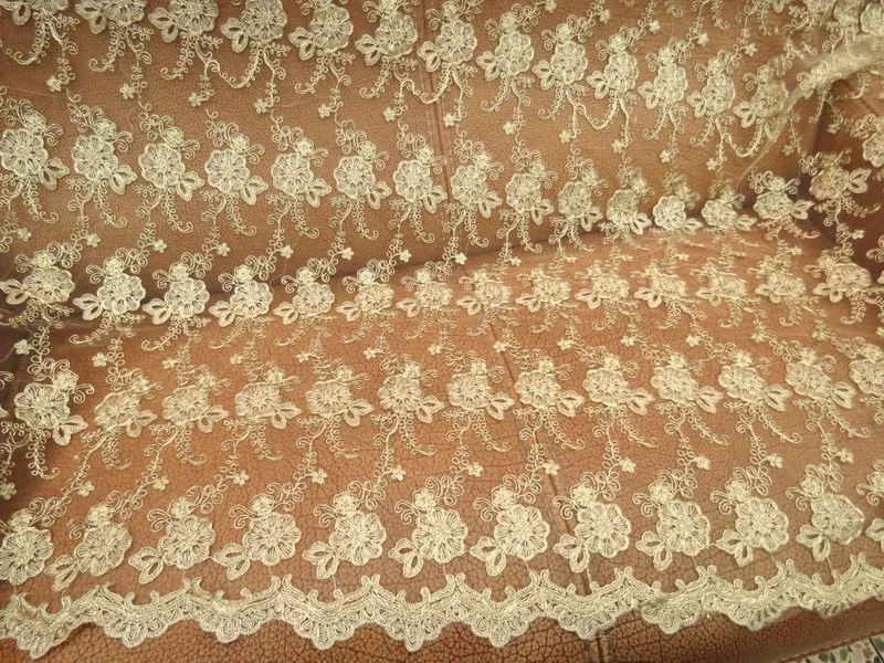 Золотые вышитые кружевные ткани повторяющийся цветок сетки ткани мягкий тюль двойные границы 120 см в ширину