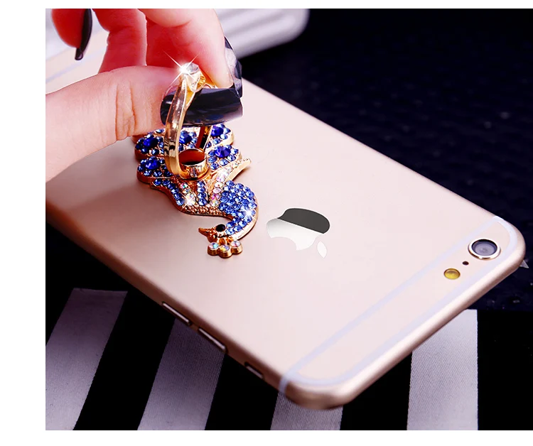 Luxury Diamond 360 Degree Metal Finger Ring Holder Peacock Ring for iPhone 6 6s 7 8 Plus X Redmi 4X Honor 9 P20 S9 Stand Holder