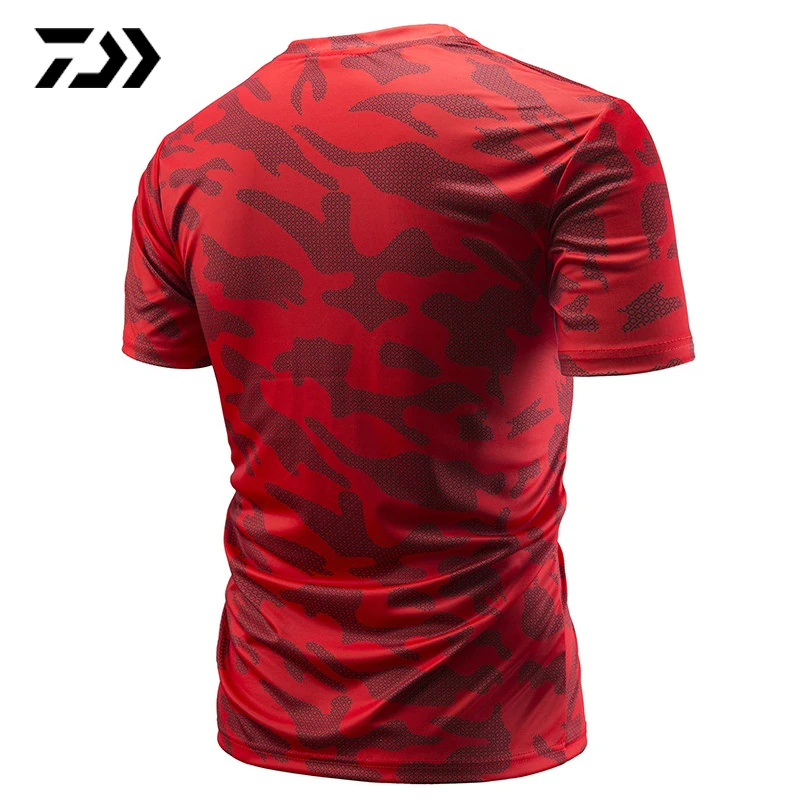 Summer Daiwa Clothing for Fishing Camouflage Outdoor Fishing Tshirt Breathable Letter Short Sleeve Top Sport Quality Fishing Tee