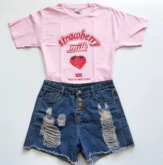 

New Arrival Kawaii Strawberry Female's Tops Short Sleeved Pink Graphic Cotton Tees Plus Size Grunge Printed Tumblr t Shirt Women