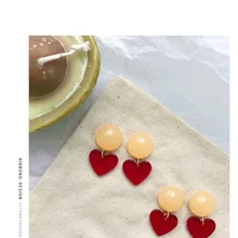 Серьги с милым дизайном в виде красного сердца