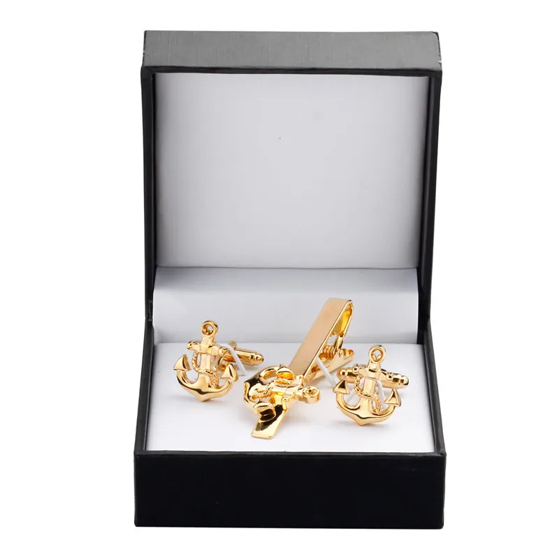 pinces à cravate et boutons de manchette