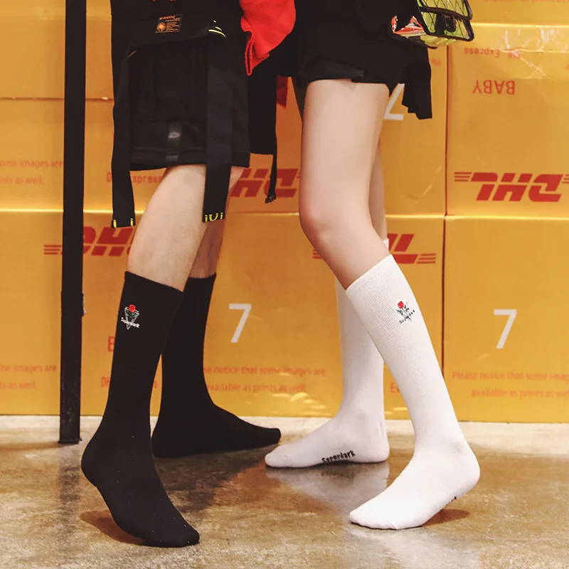 

In the tube tide socks couple socks men's tube socks cotton spring and autumn models Korean casual ins sports cotton