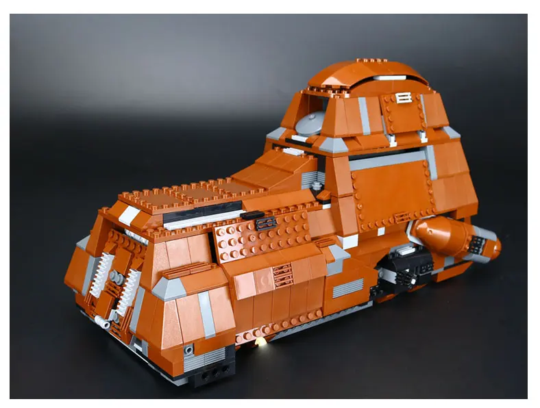 

1338pcs New Star War Series The Federation Transportation Tank Set MTT Children Building Blocks Bricks Funny Toys for children