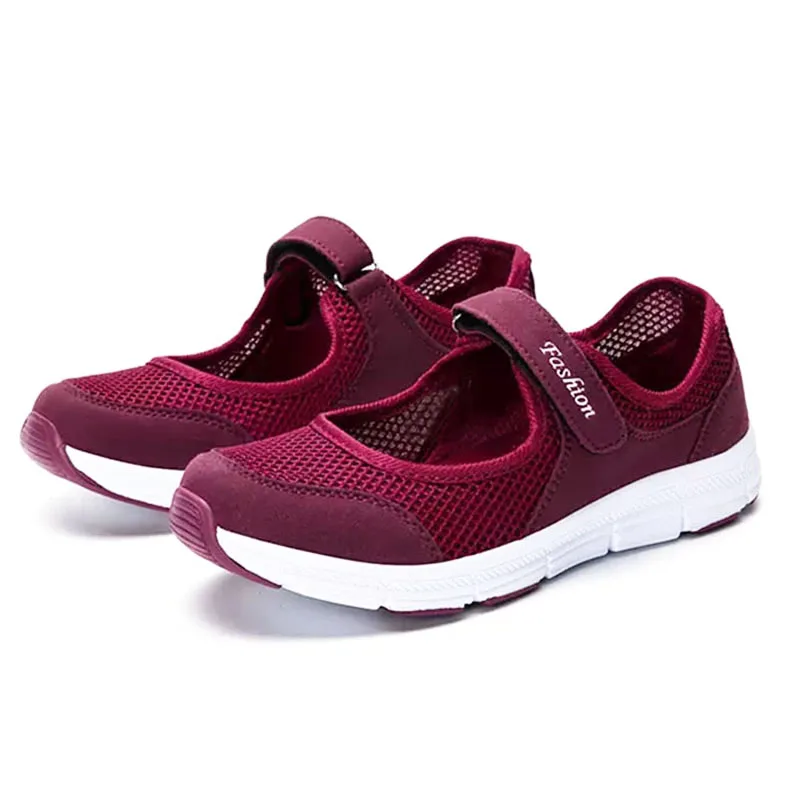 BALTROP Ultra-light Breathable Elderly Women's Shoes 35-42 Mother's and Nurse's Shoes For Leisure Hook& Loop - Цвет: Red