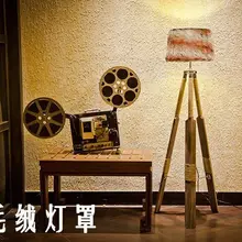 Европейские американские высококачественные меховые тени, шерстяные весла, треугольные торшеры, лампа для штатива, напольное освещение