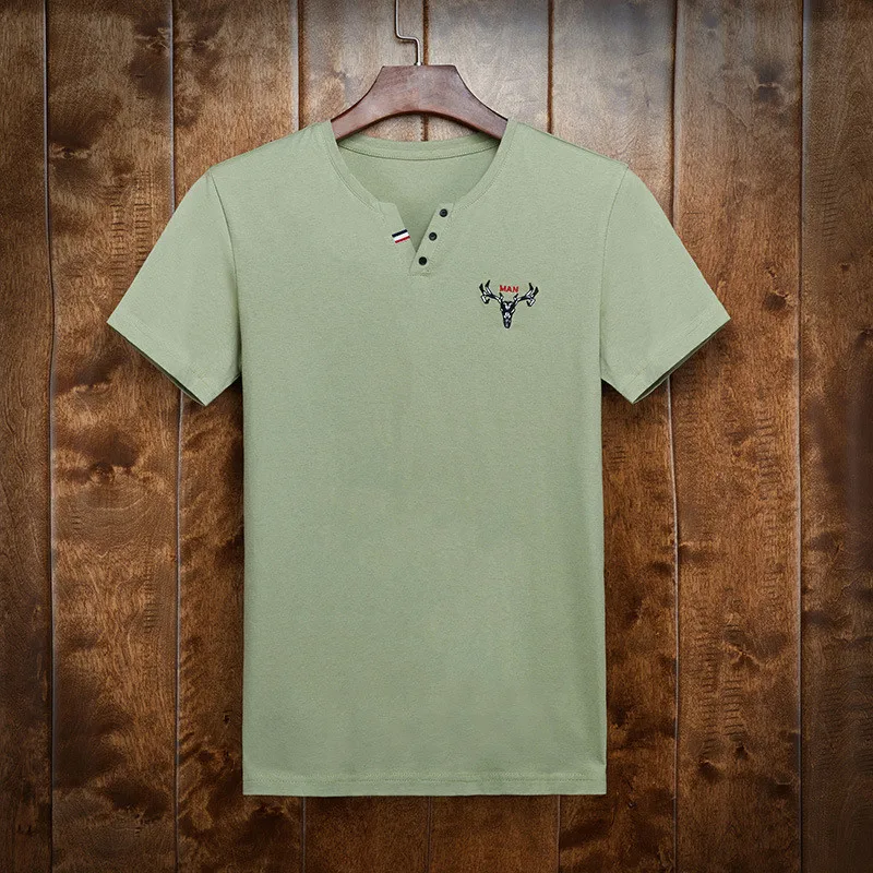D01