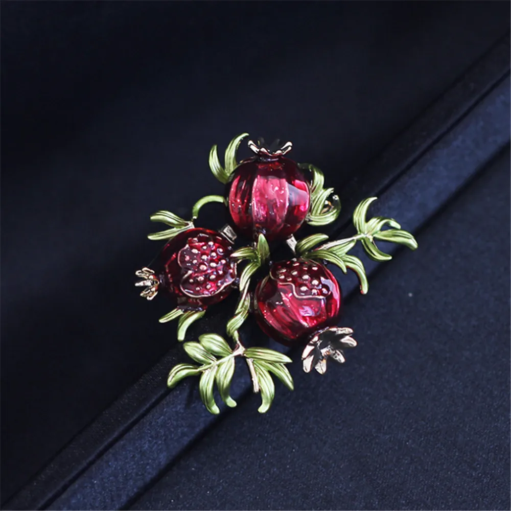 Pomegranate Brooches For Women Cute Fruits Tree Enamel Brooch Pins Fashion Jewelry Women's Clothing Badges Scarf Accessory