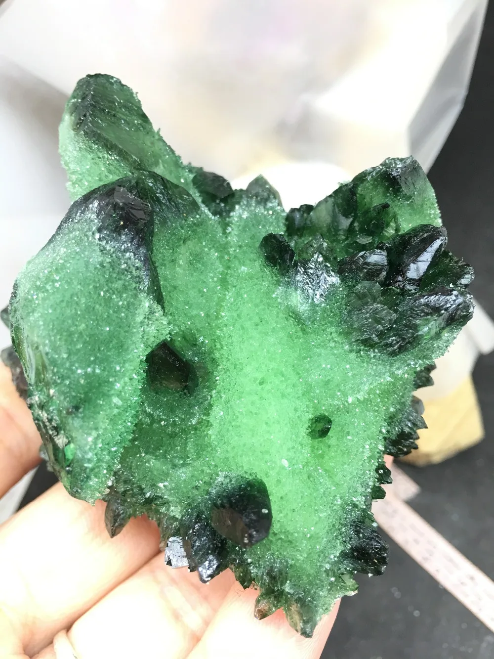

PRETTY Aura Quartz Crystal Bismuth Titanium Silicon Clusters SPECIMEN
