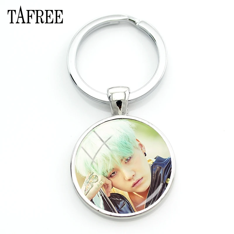 

TAFREE Famous BTS Suga Key Chain Music singers picture Round Keychains For Bag Car Key man women Unique Glass Jewelry BTS193