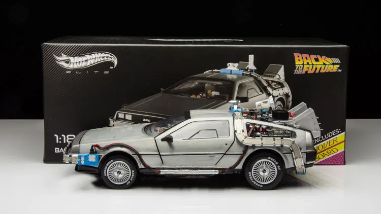 Классические 1:18 весы DMC12 Ready Player One Scifi автомобильная модель из сплава подарок на