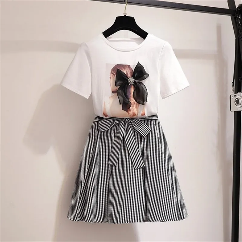 

Fashion Summer 2 Piece Set Women Girl Printted Crop Tops +Bow Tie A Line Mini Short Skirt Set Sweet Suit Woman Clothes Student