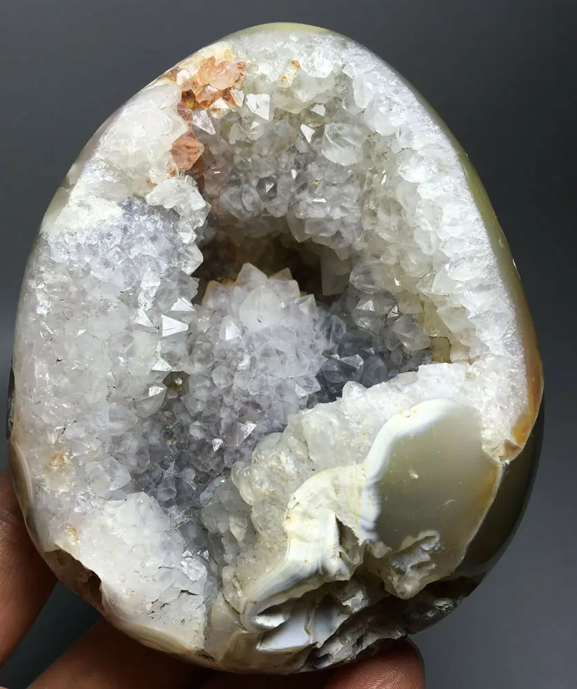 

596g Agate Geode! NATURAL CARNELIAN CRYSTAL QUARTZ egg Geode Agate stones Mineral specimen fossil