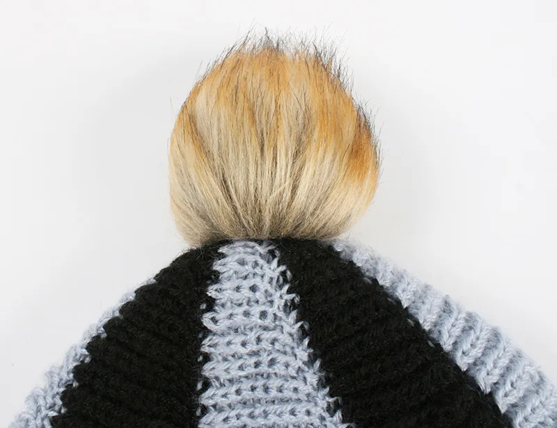 Новых осенью и зимой жемчужные шерсть Кепки волосы мяч шляпа Открытый Термальность вязаная шапка в стиле пэчворк