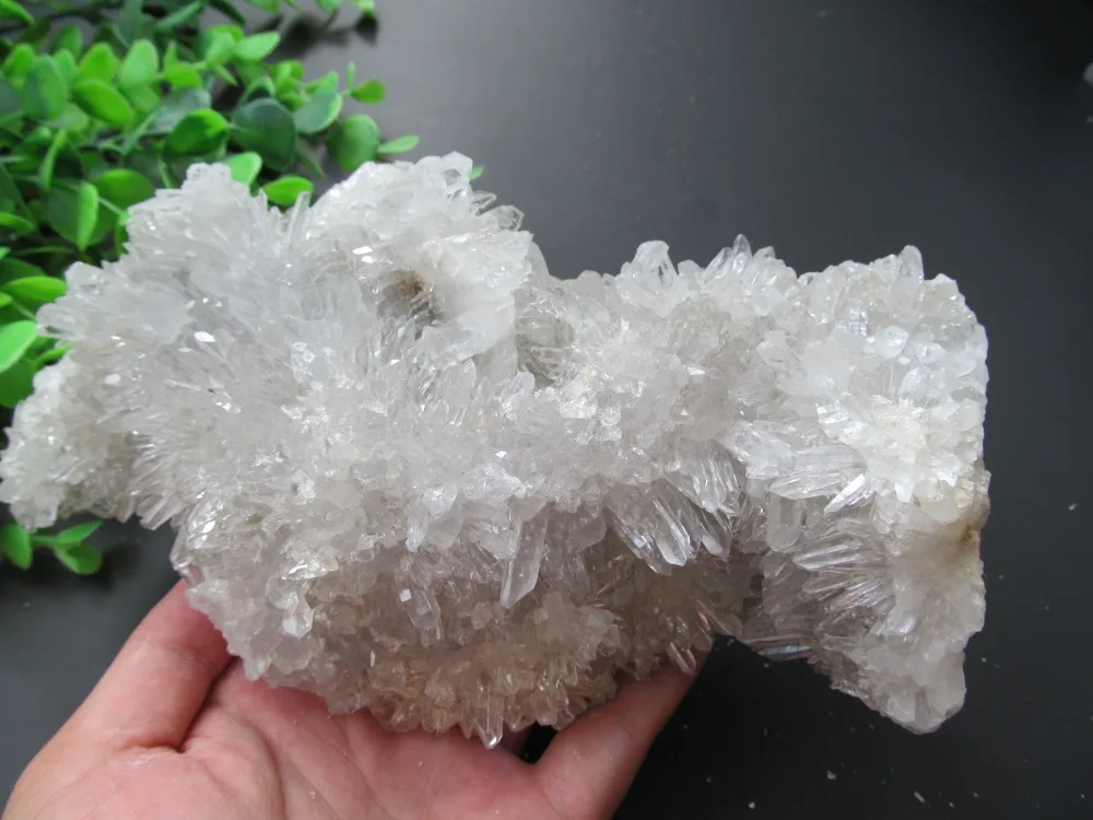 

Natural White Quartz Flowers Crystal Clusters Decoration Resistant Healing Stone Feng Shui Decoration 1315g